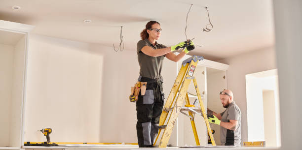 Best Affordable Emergency Electrician  in Alorton, IL